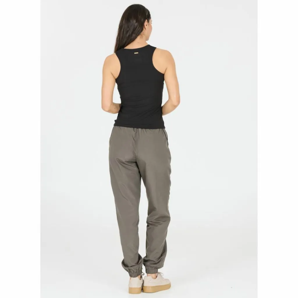 Athlecia Yoga|Yoga<· Tinashe 1001 Black
