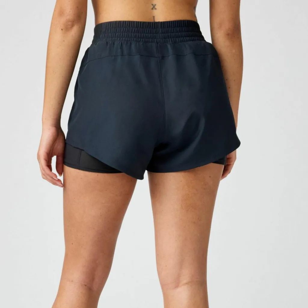 Brooks Hosen<· Dash 2-in-1 black