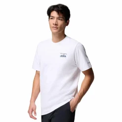 Columbia Urban Outdoor<· Explores Canyon white-peaks and waves