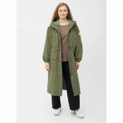 Derbe Mäntel<· Milby olivine/navy