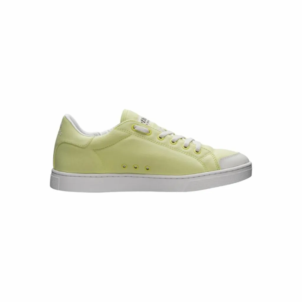 Clearance · Active Lo Cut Skateboarding