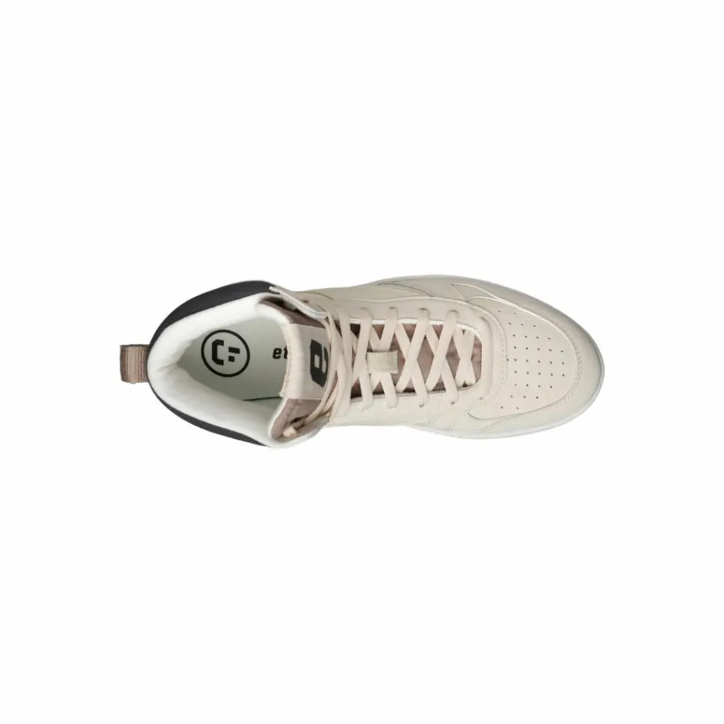 New · Carl Skateboarding