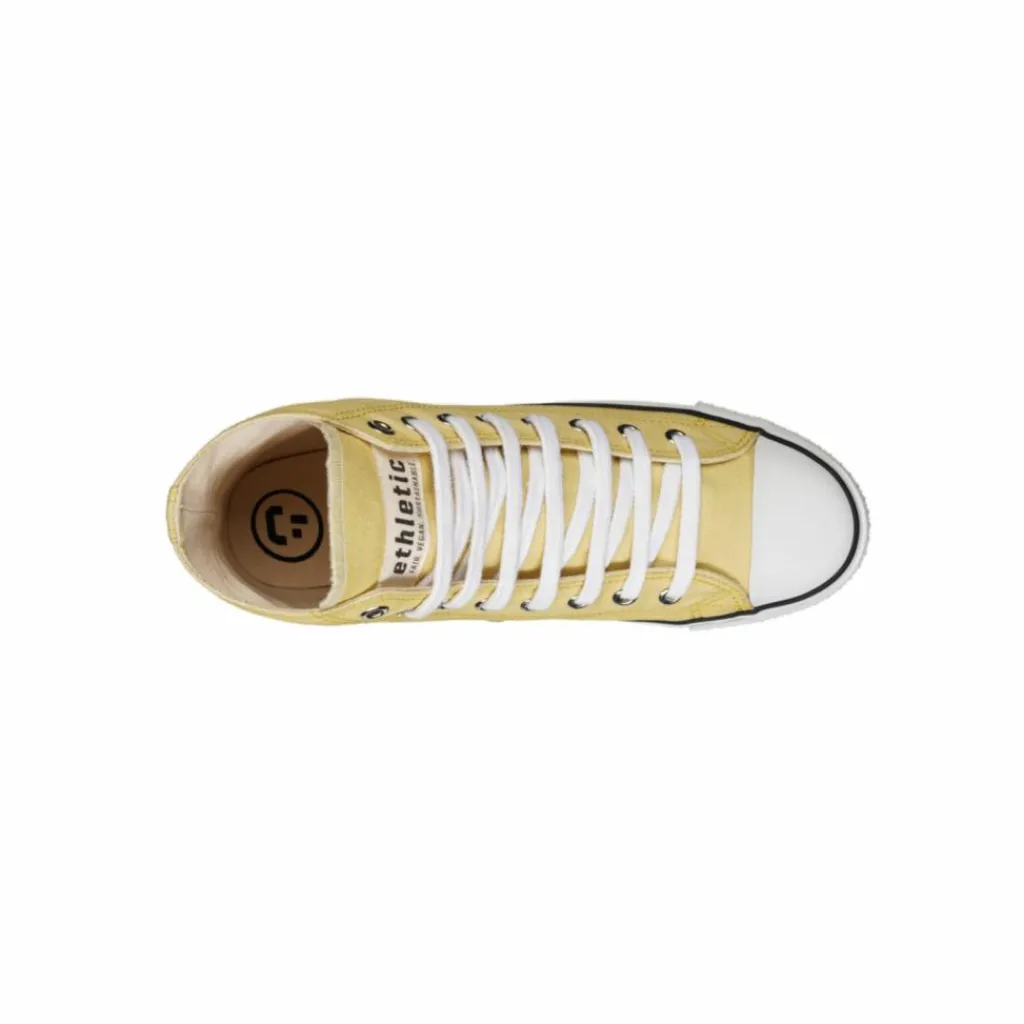 · White Cap Hi Cut Skateboarding