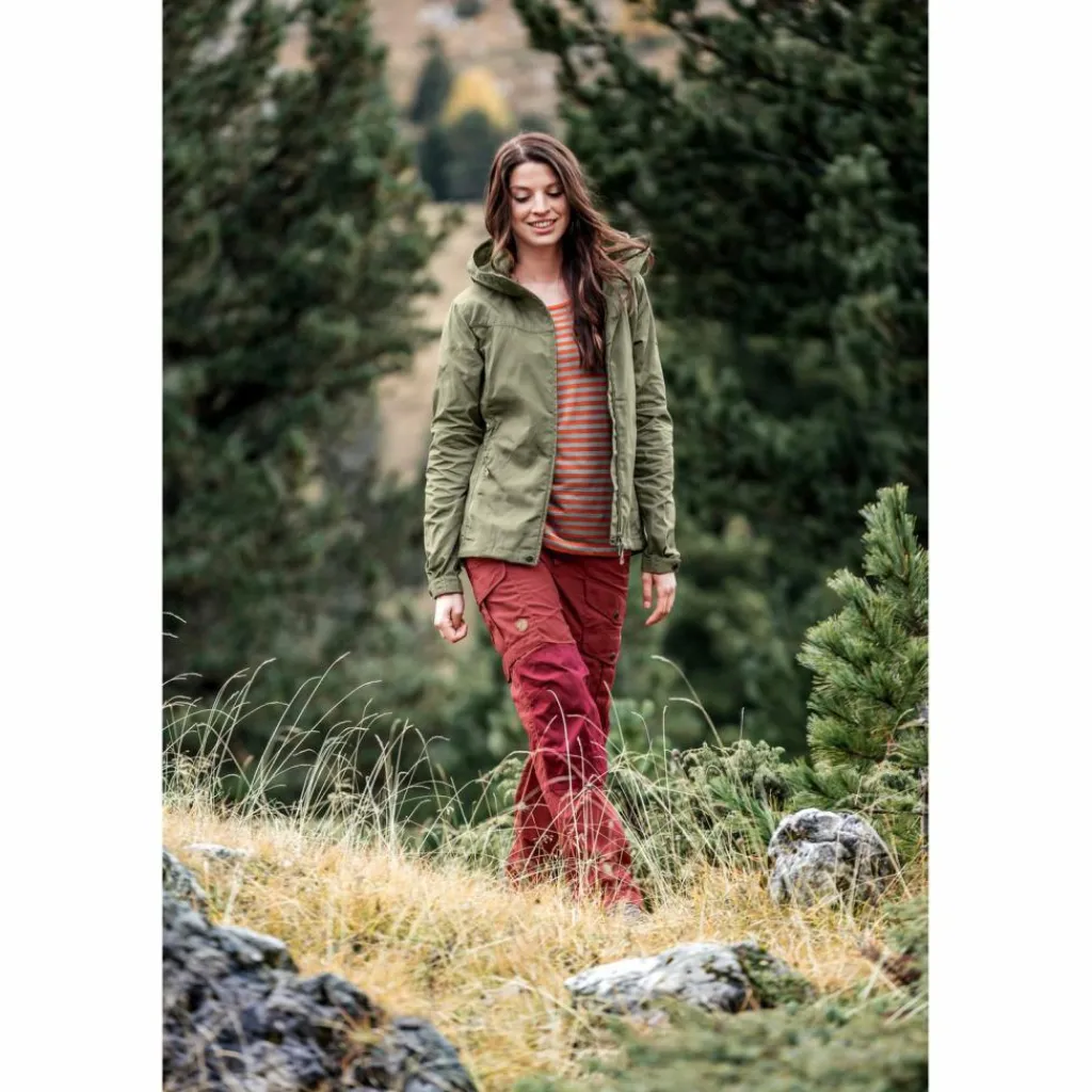 FJÄLLRÄVEN Übergangsjacken<· Stina green