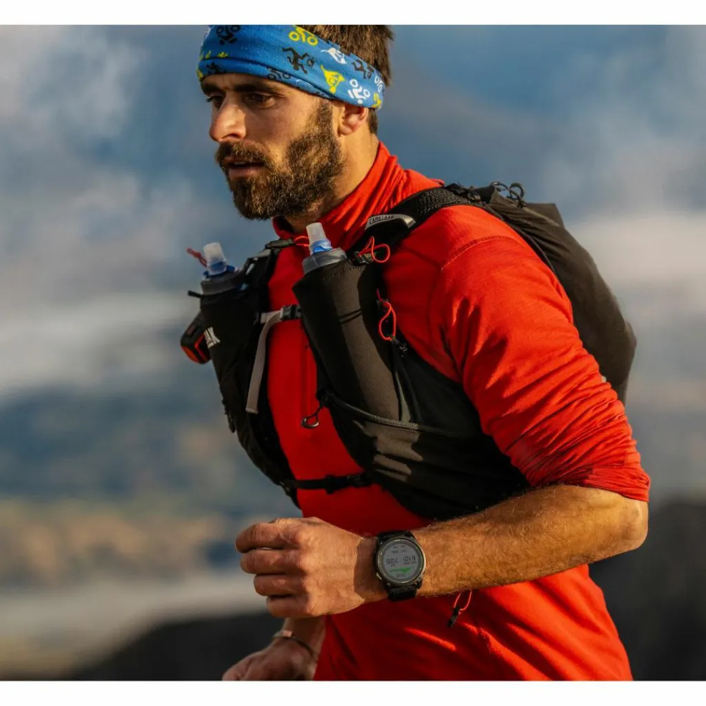 Garmin Trailrunning|Uhren & Tracker<· Enduro 3 Solar Sapphire Titan schwarz-carbongrau