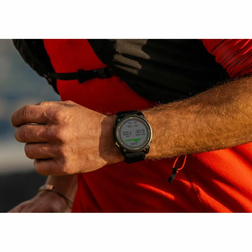 Garmin Trailrunning|Uhren & Tracker<· Enduro 3 Solar Sapphire Titan schwarz-carbongrau