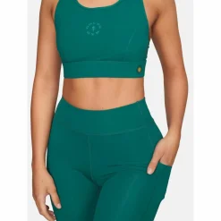 Gold's Gym Basketball<· NADIA malachite
