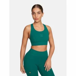 Gold's Gym Basketball<· NADIA malachite