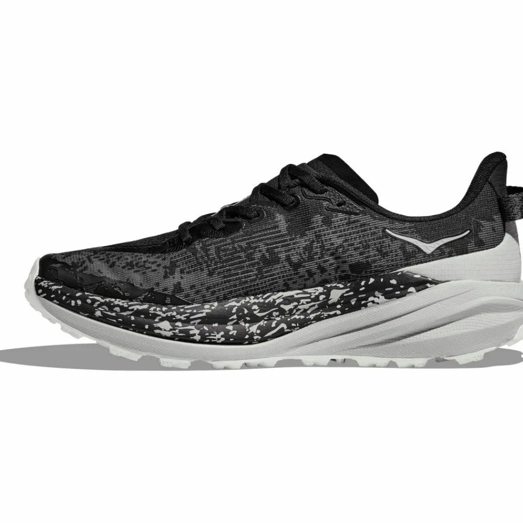HOKA Trailrunning<· Speedgoat 6 black-stardust