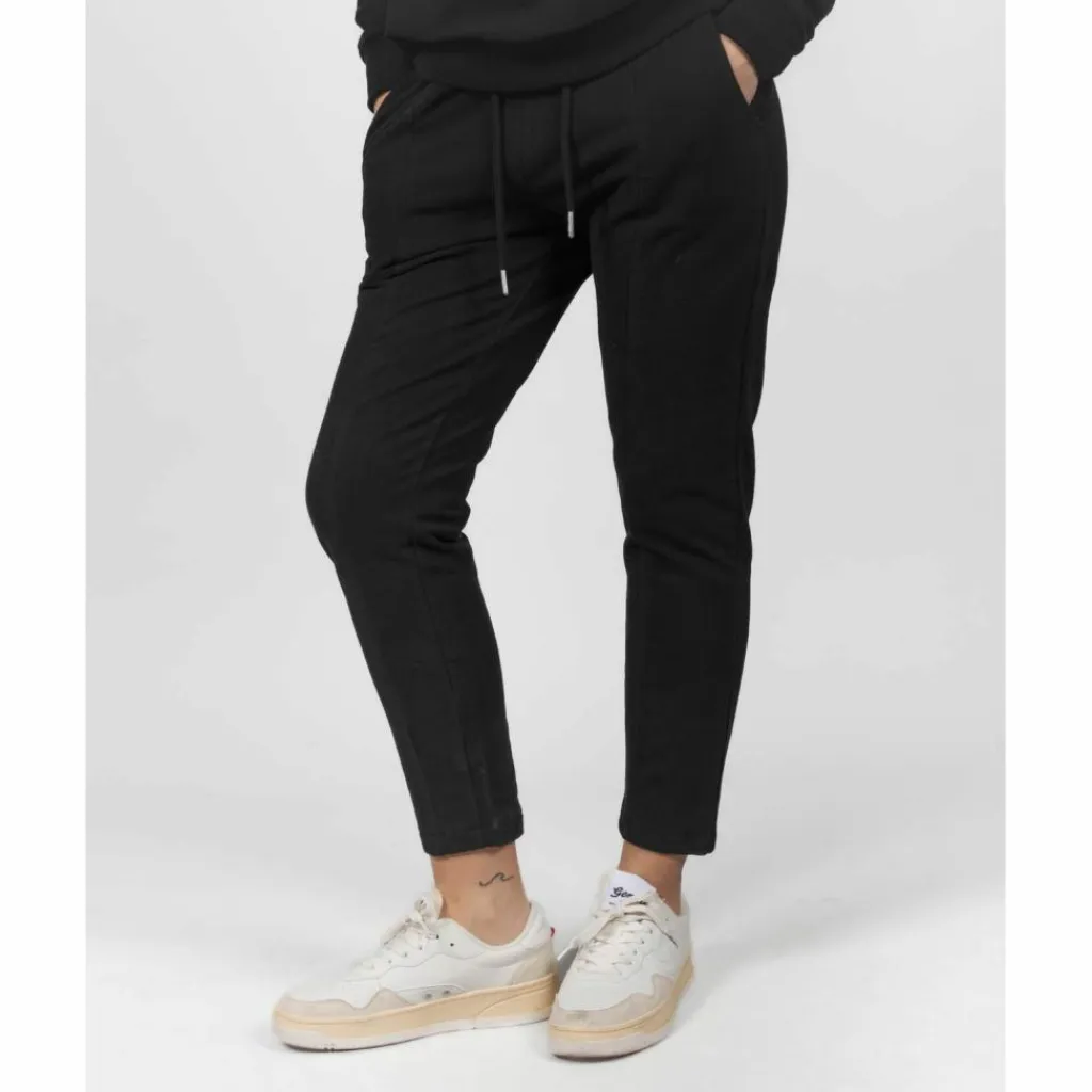 Kleinigkeit Streetwear<· Jägger 2.0 black