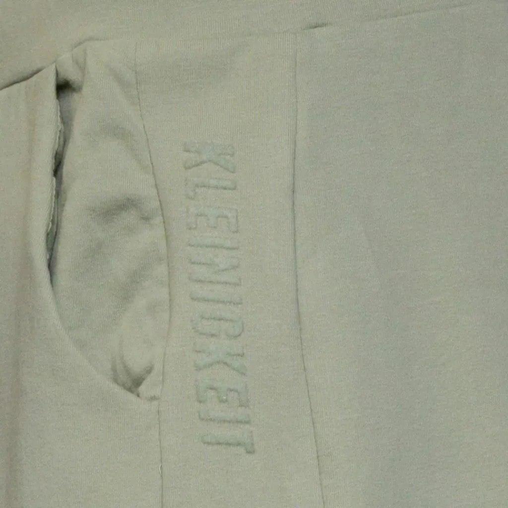 Kleinigkeit Loungewear<· Organnah Montana sage