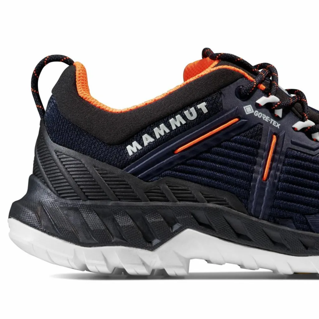 Mammut Wanderschuhe<· Alnasca Knit III Low GTX marine-black