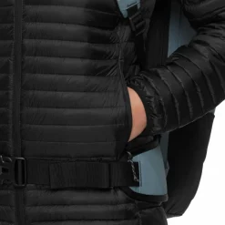 Outlet · Broad Peak Light Damen Winterjacken