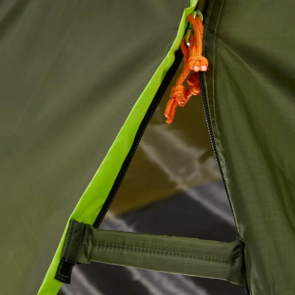 McKinley Zelte<· Trekking-Zelt ESCAPE 40.3 dunkelgrün