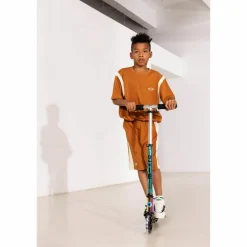 Micro Skateboarding|Skateboarding<· sprite LED neochrome