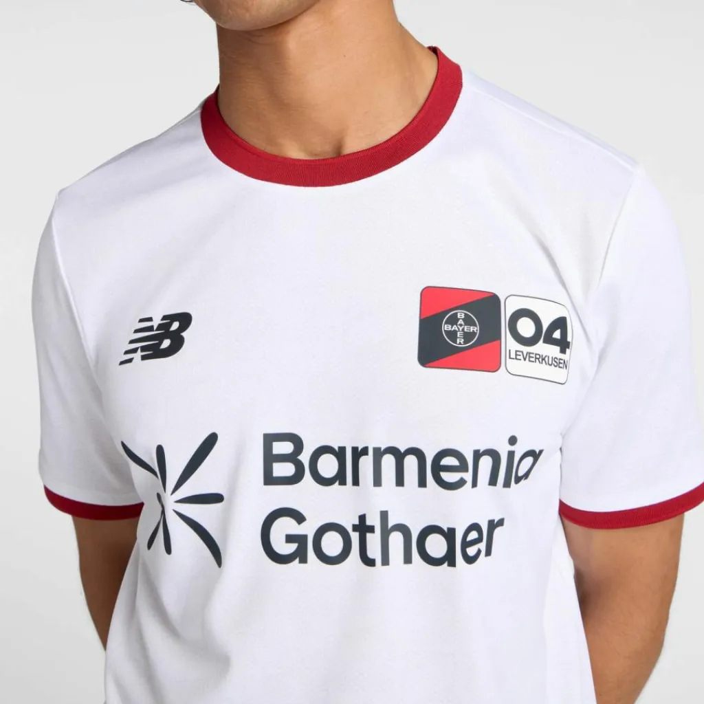 NEW BALANCE Trikots<· Bayer 04 Leverkusen 25/26 Ausweich fou