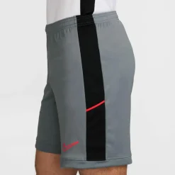 Nike Fußball<· Academy cool grey-black-bright crimson