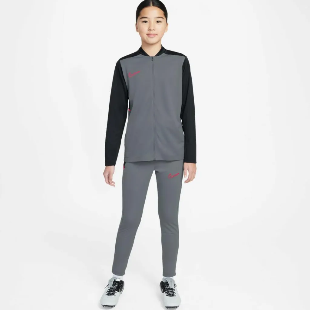 Nike Trainingsanzüge<· Academy25 cool grey-black-bright crimson