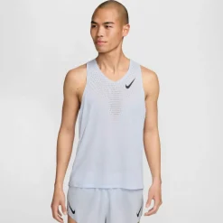 Nike Tops & Tanks<· Aeroswift football grey-dark obsidian