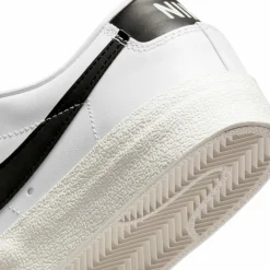Outlet · Blazer ´77 Damen Sneaker