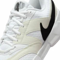 Nike Tennis<· Court Lite 4 white-black-summit white
