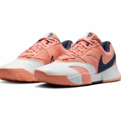 Nike Tennis|Tennis<· COURT LITE 4 CLAY apricot agate-obsidian-white