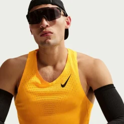 Discount · DFADV AROSWFT Herren Tops & Tanks