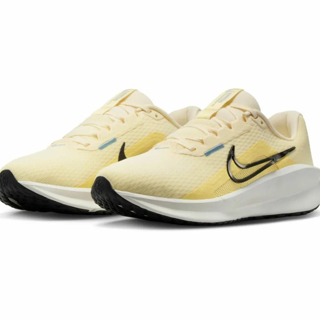 Nike Laufschuhe<· DOWNSHIFTER 13 alabaster-black-soft yellow-sail