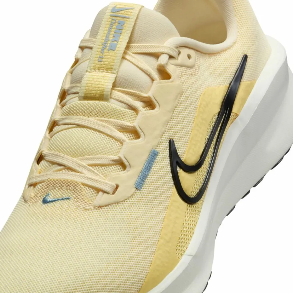 Nike Laufschuhe<· DOWNSHIFTER 13 alabaster-black-soft yellow-sail