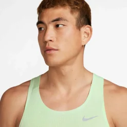 Nike Tops & Tanks<· FAST vapor green-reflective silv