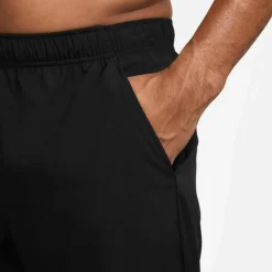 Clearance · FORM Herren Training|Hosen