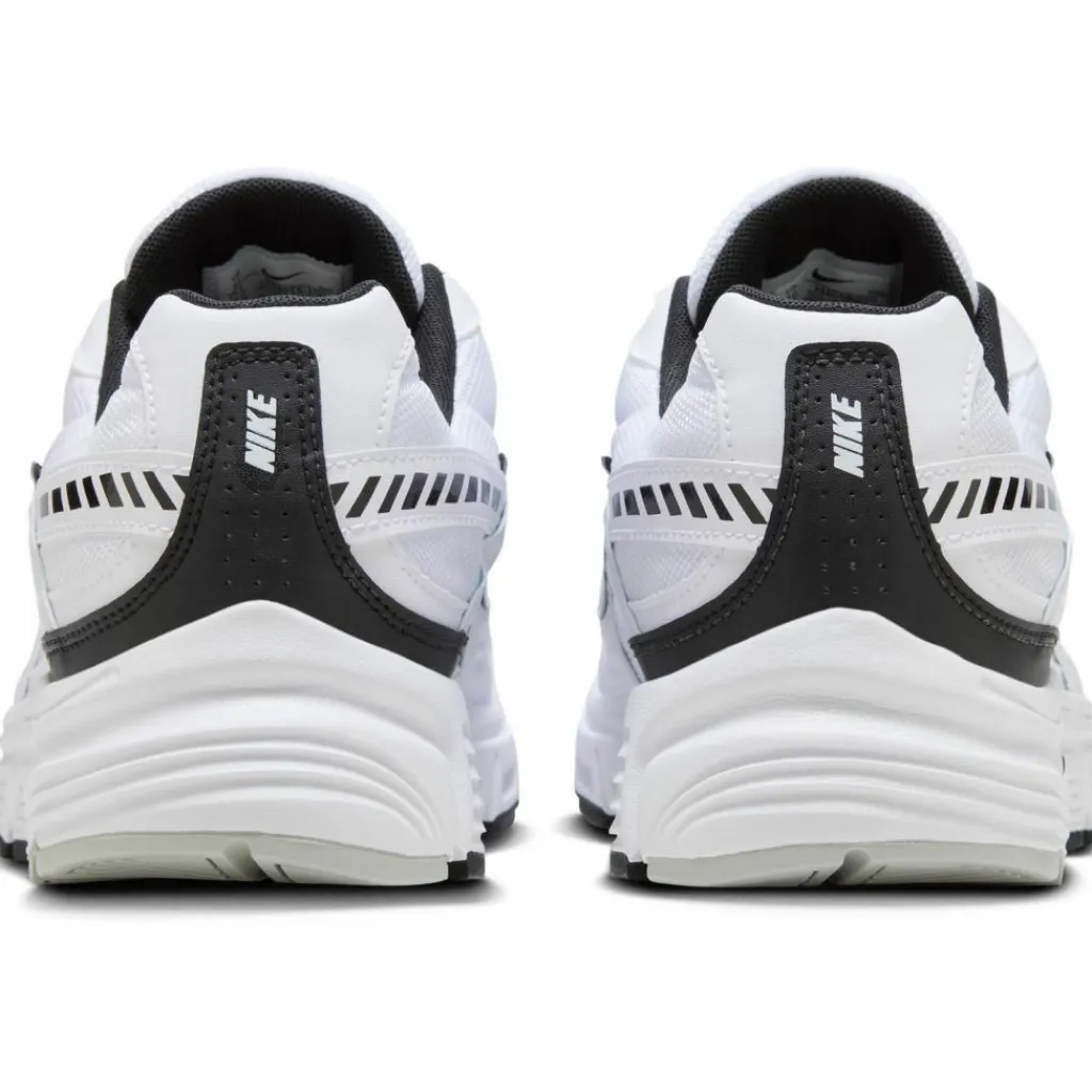 Nike Streetwear|Sneaker<· Initiator white-black