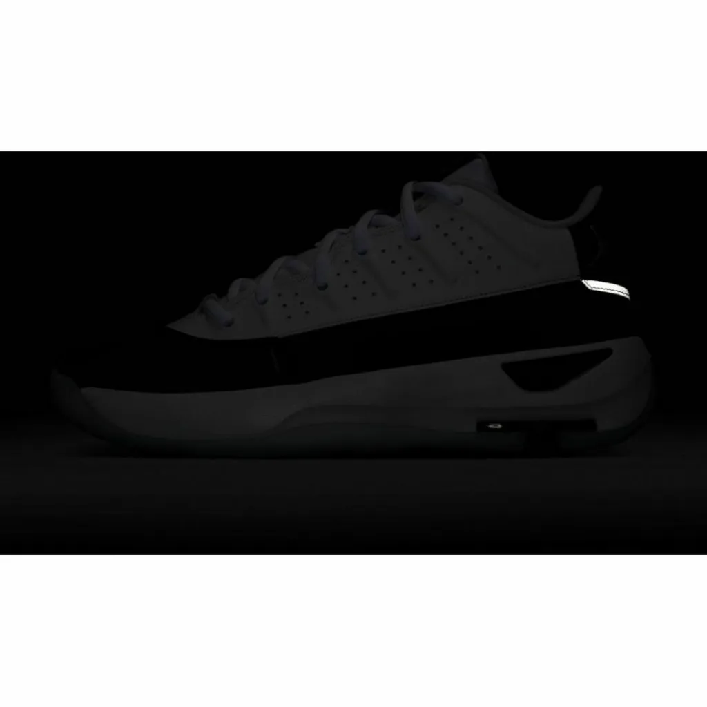 Nike Basketball|Basketball<· JORDAN MAX AURA 7 white-black-summit white