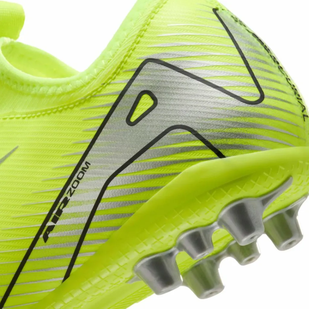 Nike Fußballschuhe<· JR ZOOM VAPOR 16 ACADEMY AG volt-black