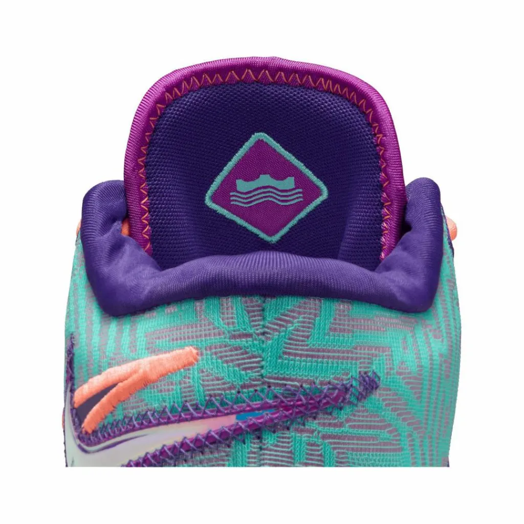 · LeBron NXXT Genisus Weiß Herren Hallenschuhe
