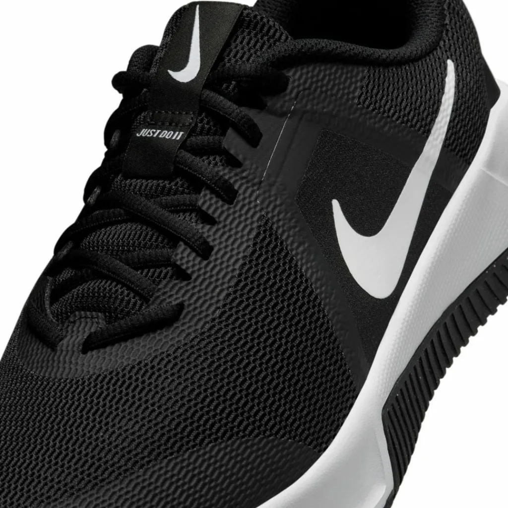 Nike Fitnessschuhe<· MC Trainer 3 black-white