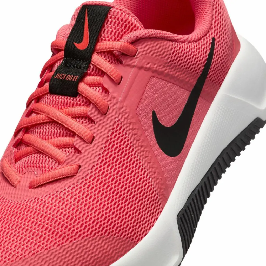 Nike Training|Training<· MC Trainer 3 magic ember-black-sail-black