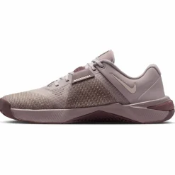 Nike Training|Training<· METCON 10 lt violet ore-silt red-tattoo