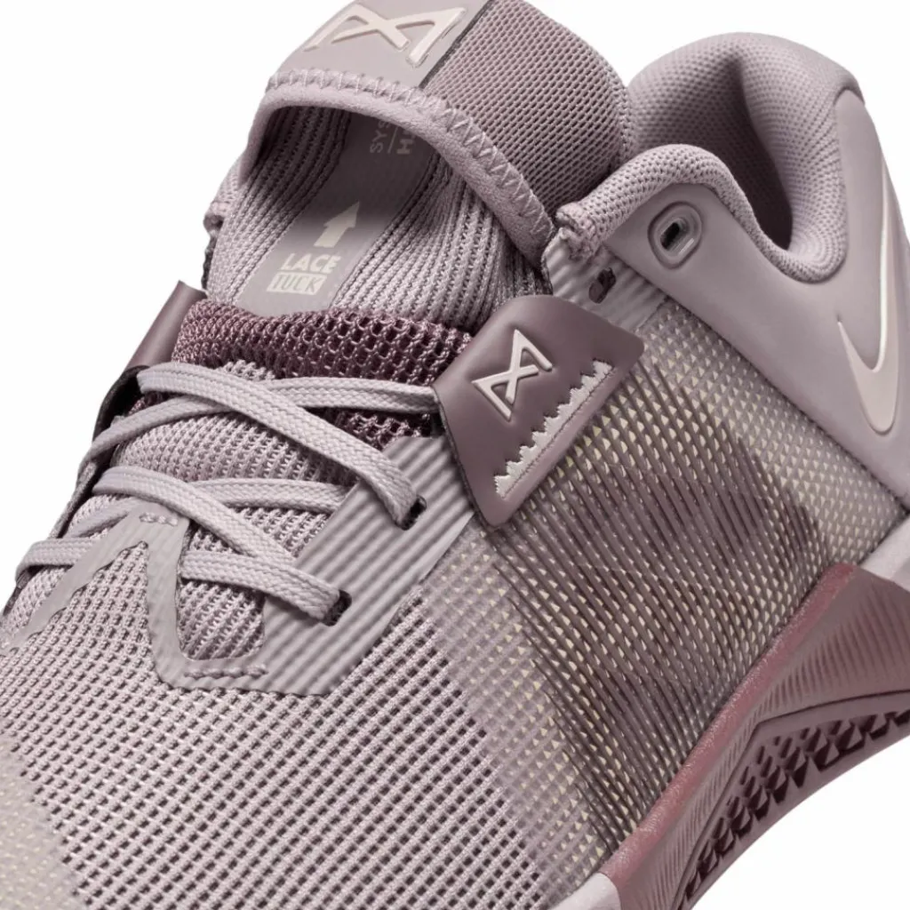 Nike Training|Training<· METCON 10 lt violet ore-silt red-tattoo