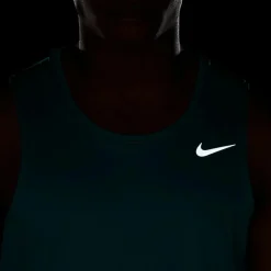 Nike Tops & Tanks<· Miler dusty cactus-reflective silv