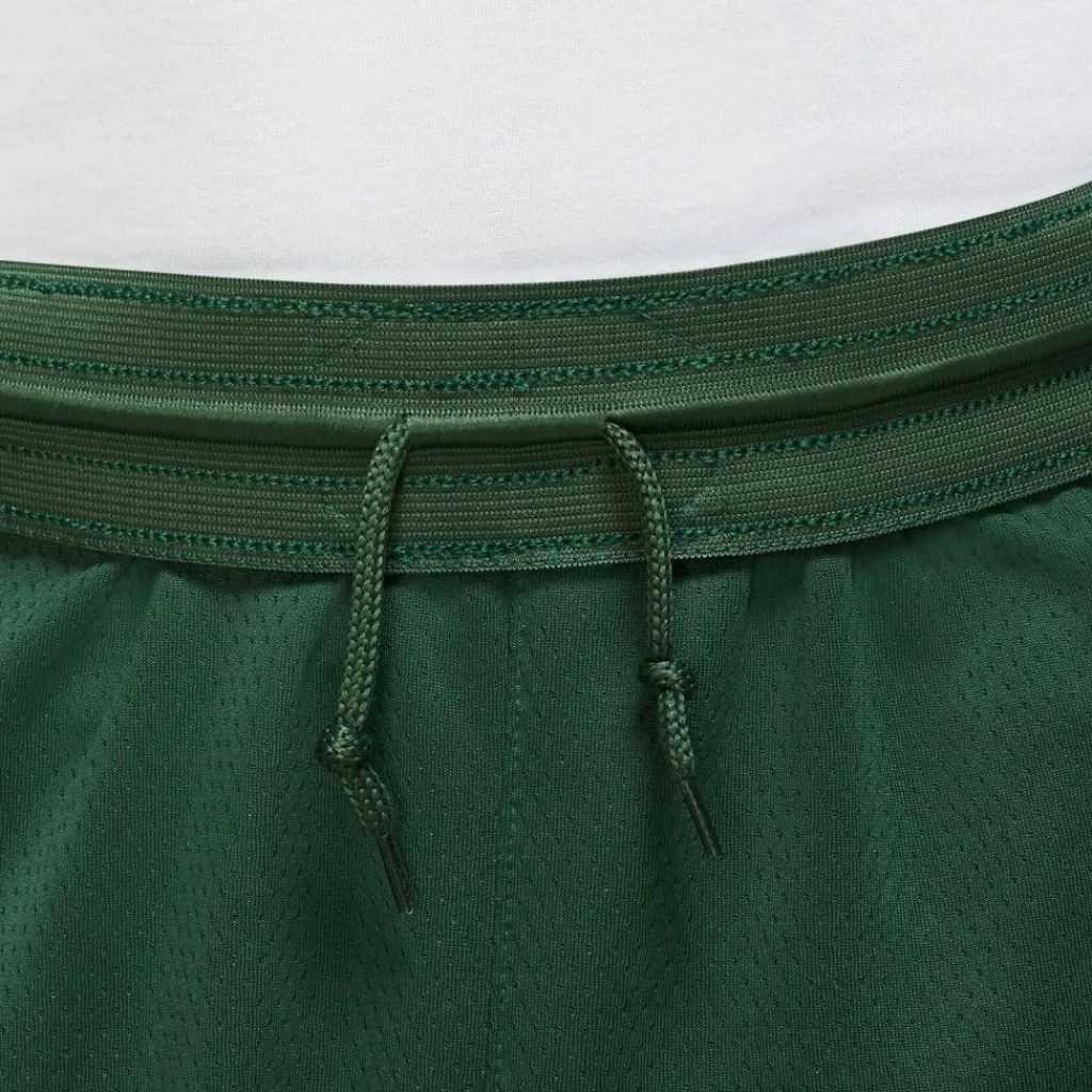 Nike Basketball|Basketball<· MILWAUKEE BUCKS fir-flat opal-white
