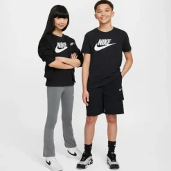 Nike Shirts<· NSW FUTURA black