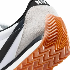 Nike Streetwear|Sneaker<· Pacific white-black-platinum tint