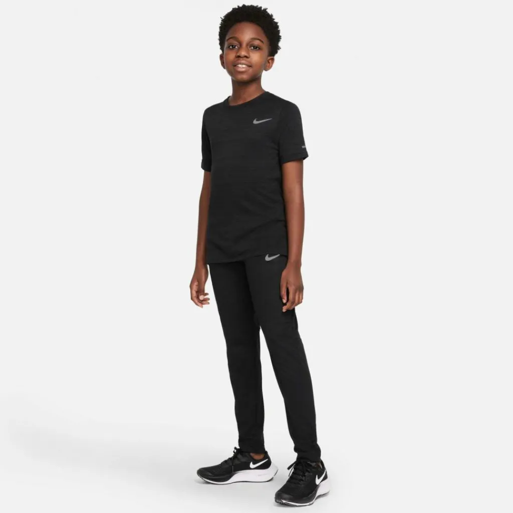 Nike Training<· POLY black