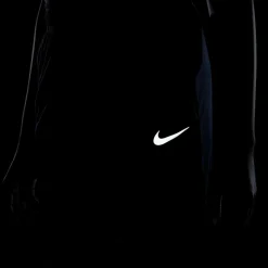 Nike Training<· POLY black