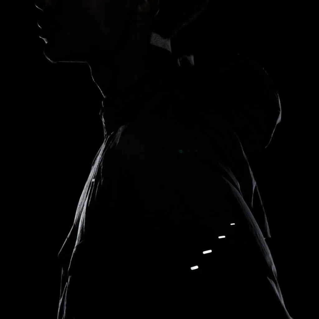 Nike Jacken<· Stride black-black-reflective silv