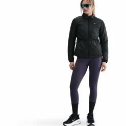 Nike Jacken<· SWIFT black-reflective silv