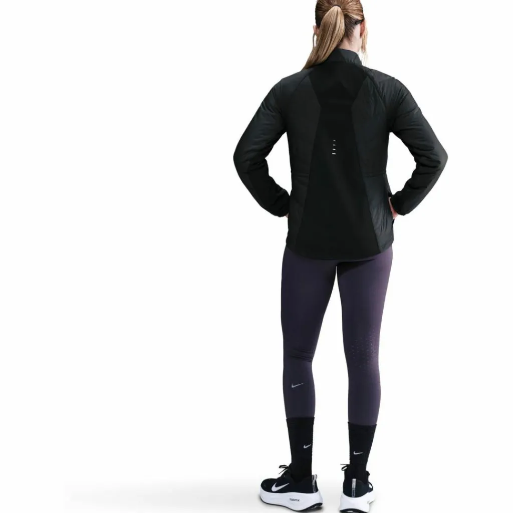 Nike Jacken<· SWIFT black-reflective silv