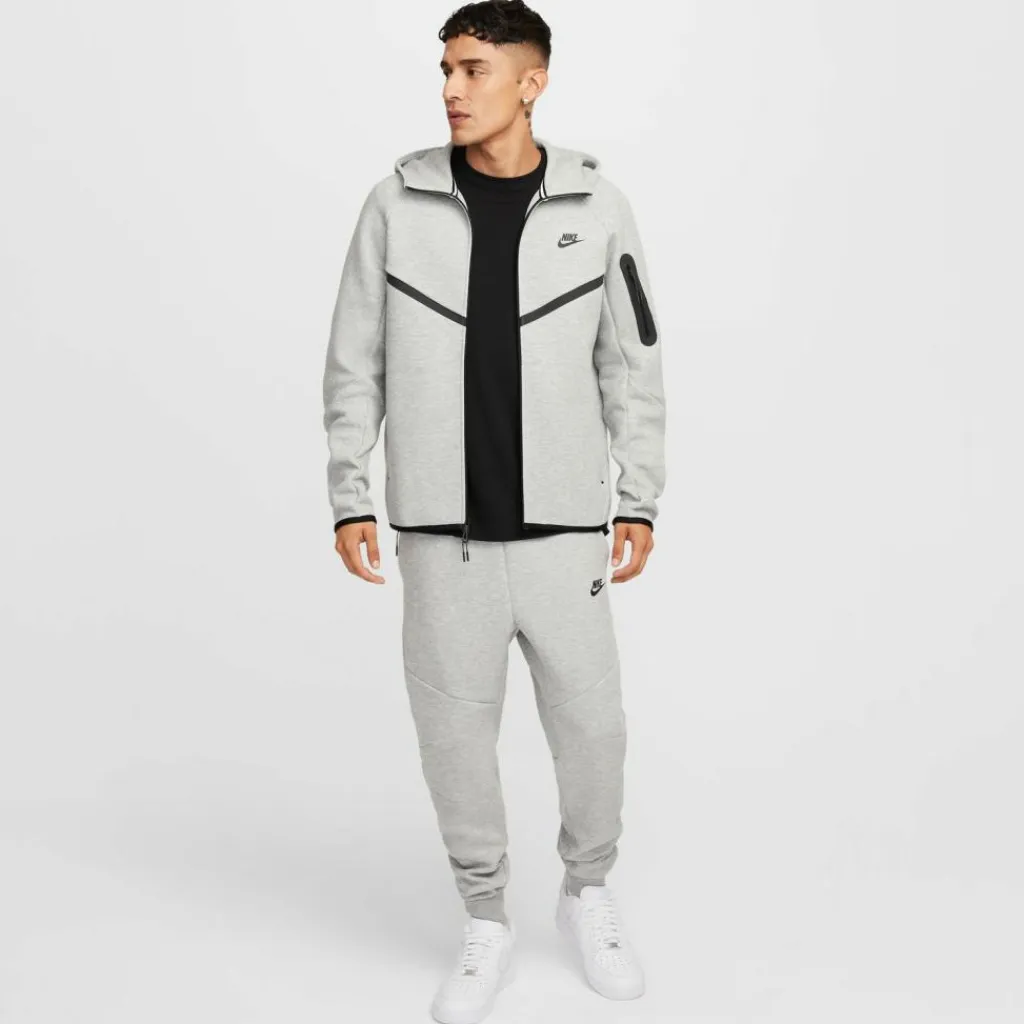 Nike Training|Jacken<· Tech Fleece dk grey heather-black