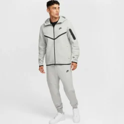 Clearance · Tech Fleece Herren Training|Hosen